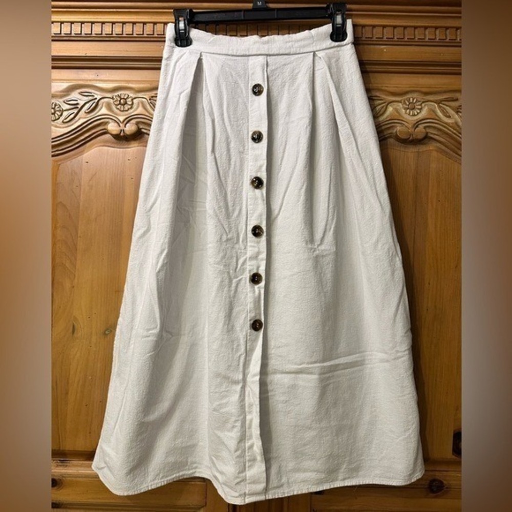 White Button Down 100% Cotton Skirt 80s Vintage(?) Brown Buttons‎